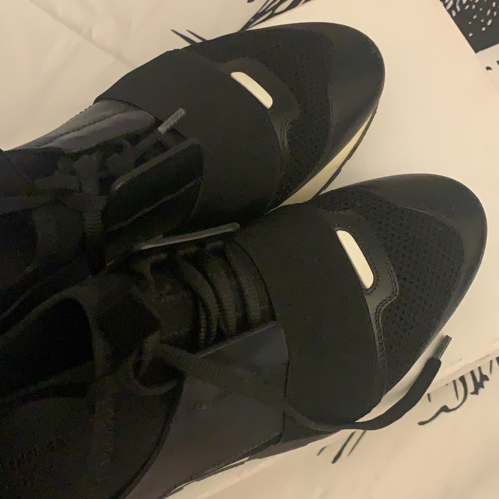 Black Balenciaga race runners